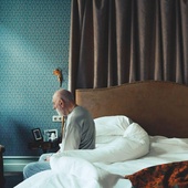 ¿Me debo preocupar si me levanto por la noche a hacer pis?