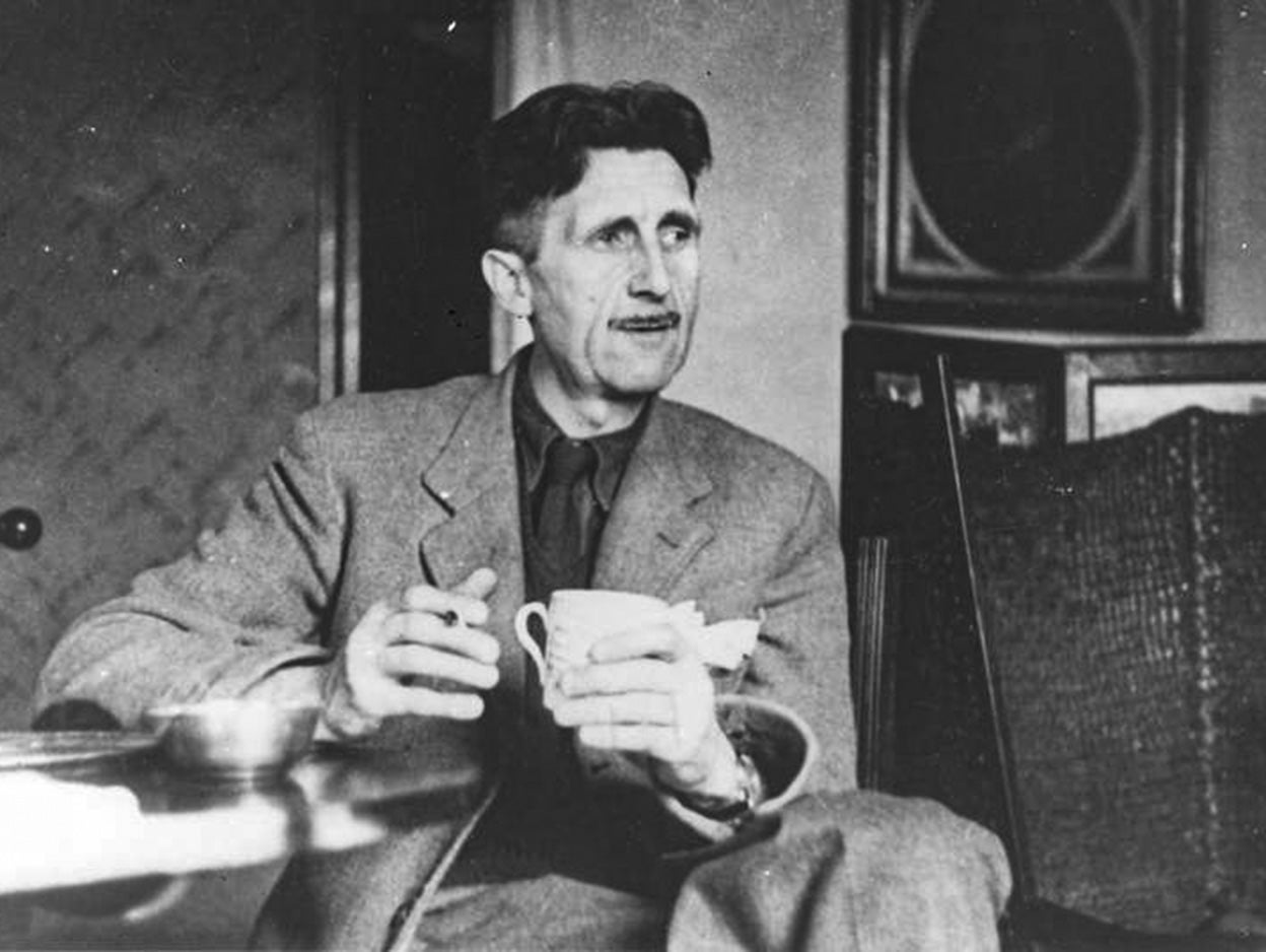 Lo que más le gustó a Orwell cuando llegó a Barcelona fue el ambiente de camaradería de la ciudad.