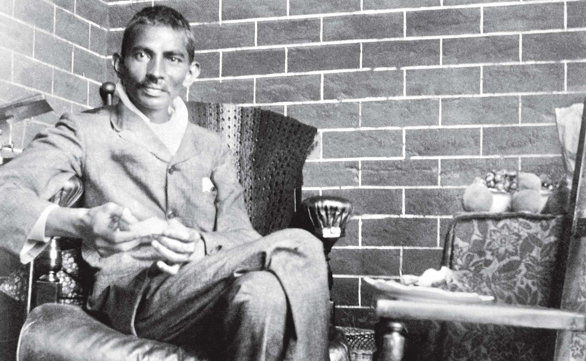 El lado oscuro de Gandhi: niñas, racismo