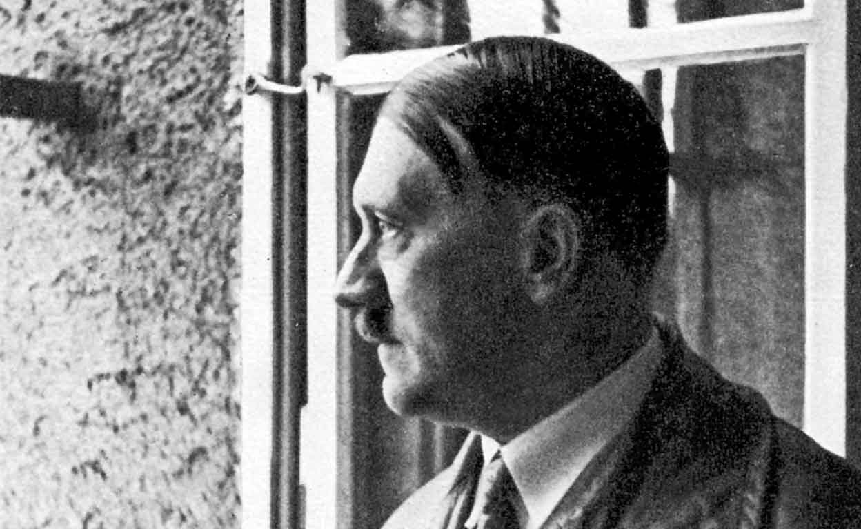 ¿Y si Hitler no se suicidó?: la operación 'Ultramar Sur' o cómo se planeó la fuga del Führer