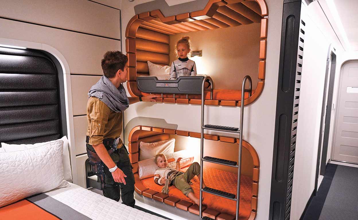 La fantasía de 'viajar' en el Halcón Milenario, hecha realidad