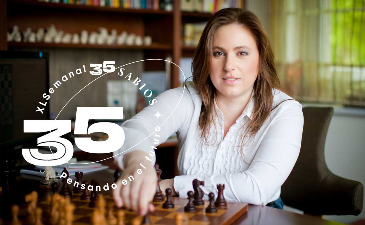 La única mujer que venció a los reyes del ajedrez: «¡Kaspárov no estaba nada contento! Y Carlsen, tampoco...»