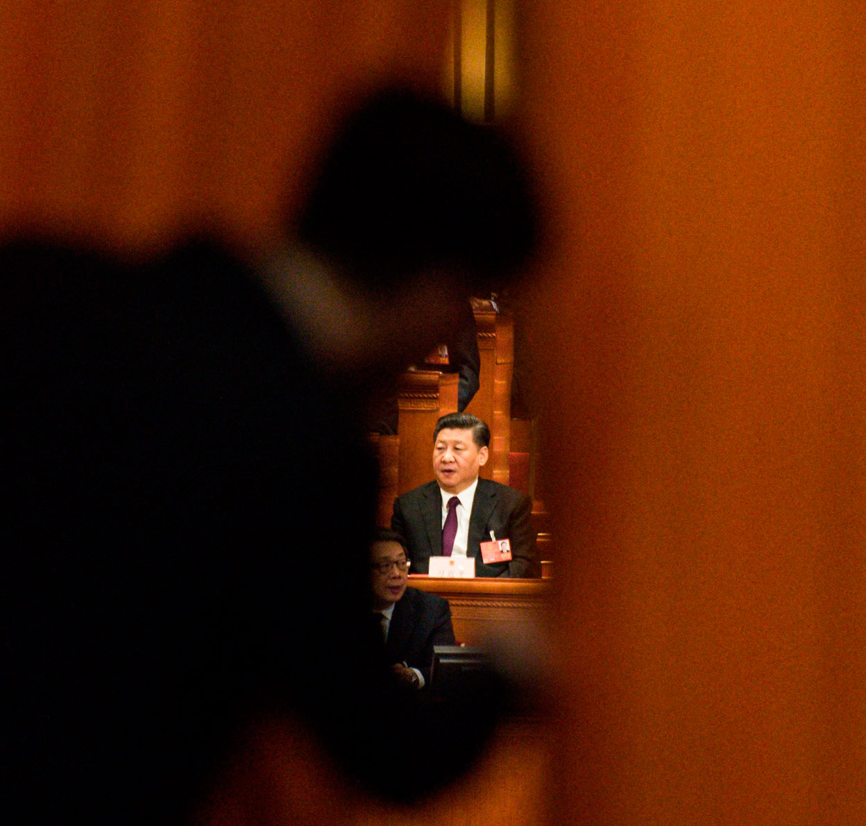 La vida secreta del presidente de China: su infancia en una cueva, una mujer glamourosa...