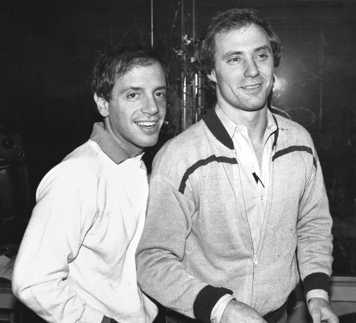 Schrager, un heterosexual poco sociable, y Rubell, un gay carismático, fueron amigos íntimos hasta la muerte de este. «Nos queríamos de verdad», dice Schrager.