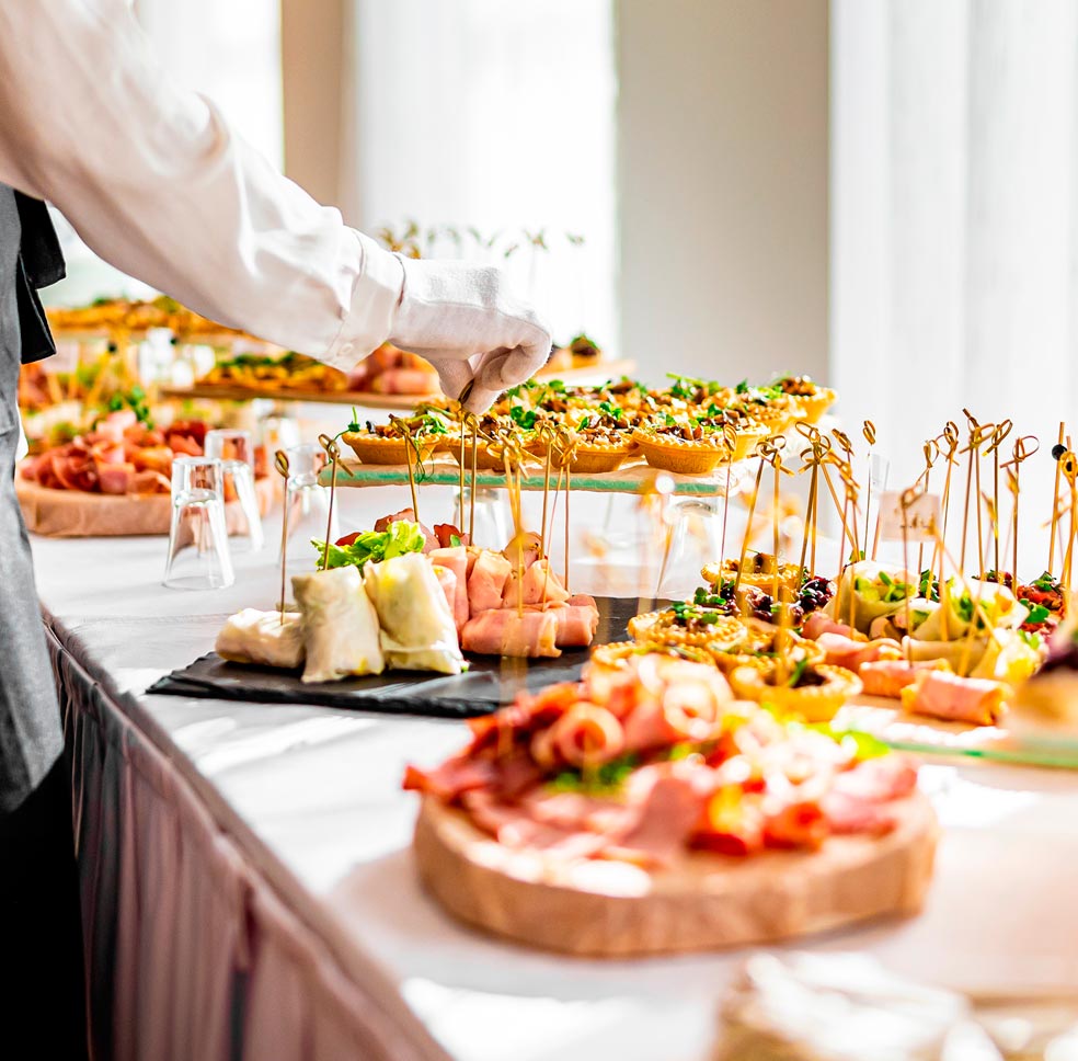 Imagen - Cuida las caloríasModerar la cantidad de comida. El exceso de calorías es malo para la plasticidad sináptica y hace más vulnerables a las neuronas.