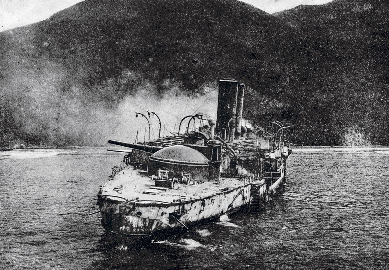 «Aun perdido de antemano –escribe Pérez-Reverte–, el Oquendo devolvió fuego por fuego y dejó una de las más impecables faenas marineras que registran los anales de la marina militar».