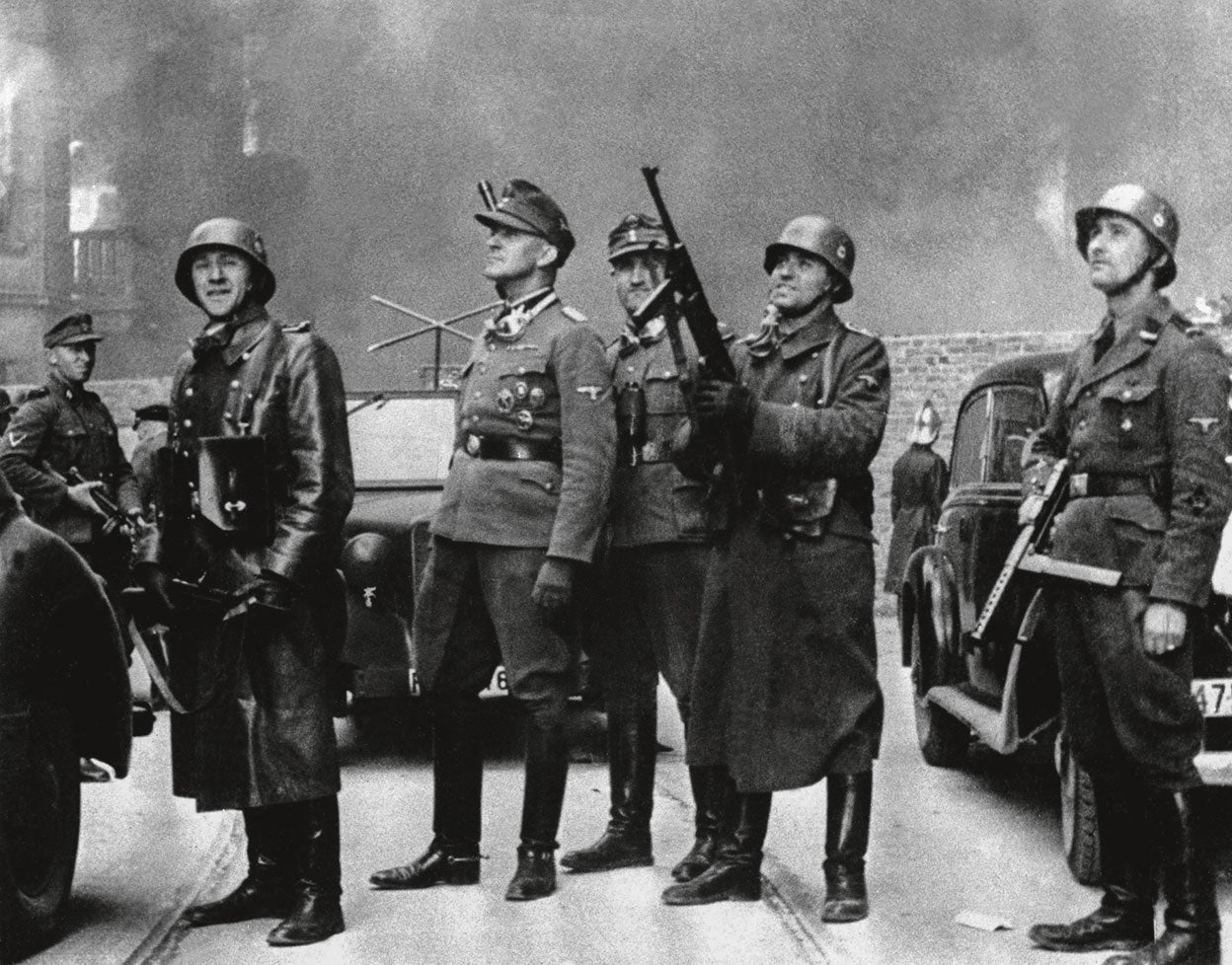 El general de las SS Jürgen Stroop arrasó el gueto con lanzallamas casa por casa. Al acabar la guerra, fue ejecutado en Varsovia.