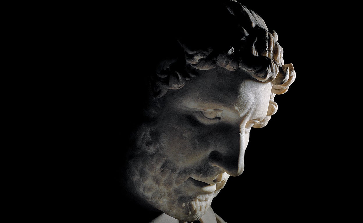 La cara oculta del emperador más enigmático y su pasión por el efebo Antinoo