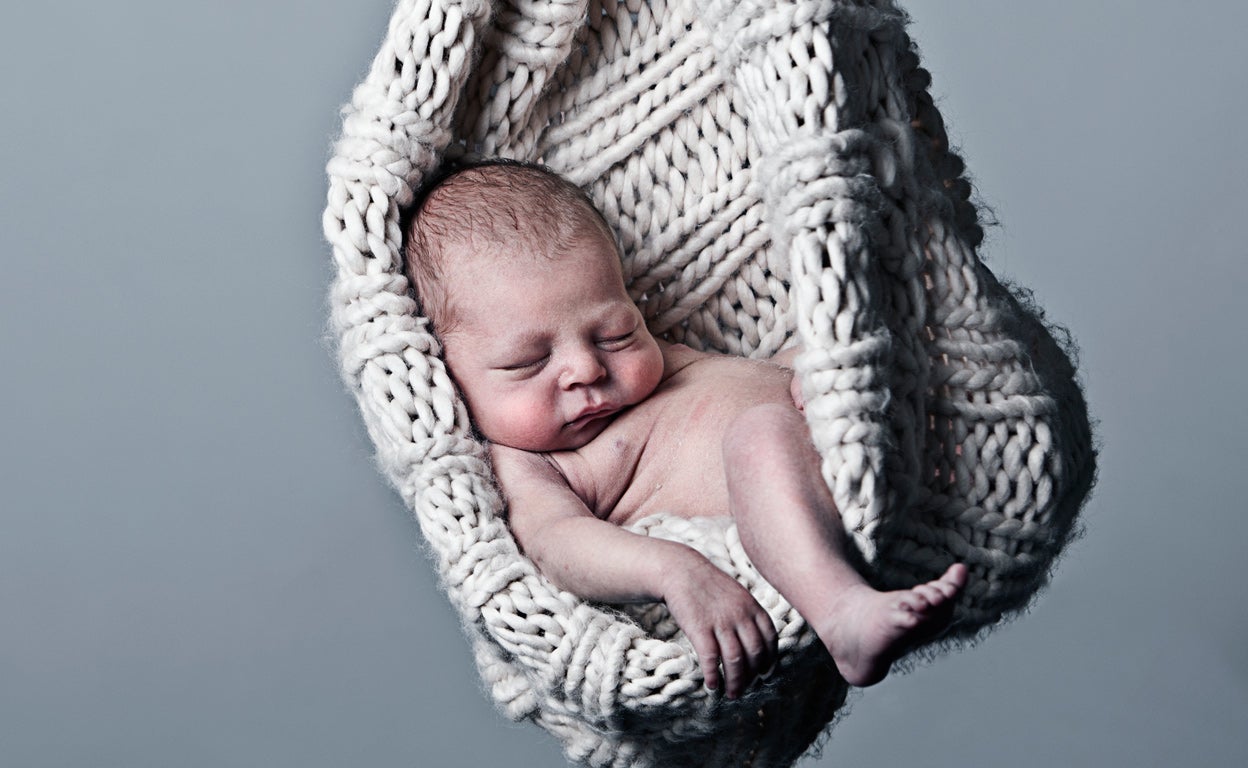 Por qué deberías dormir desnudo según la ciencia