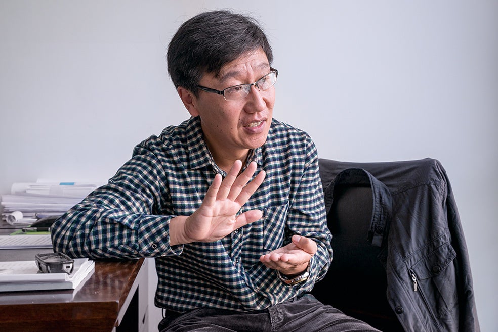 El señor de los datos: He Junning es vicedirector del departamento responsable del sistema de evaluación.