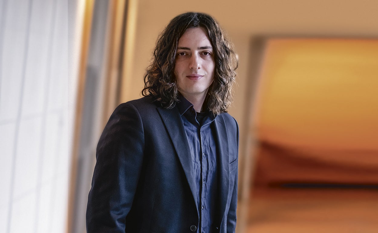 José Luis Lado, físico teórico: «Fabrico materiales para construir un nuevo tipo de ordenador con una potencia nunca vista»