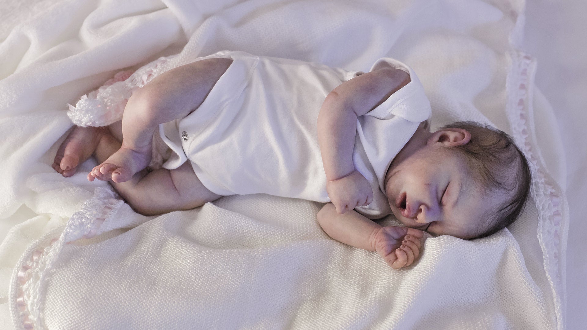 ¿Cuánto pagarías por este bebé? La fiebre de los reborn, mucho más que un negocio