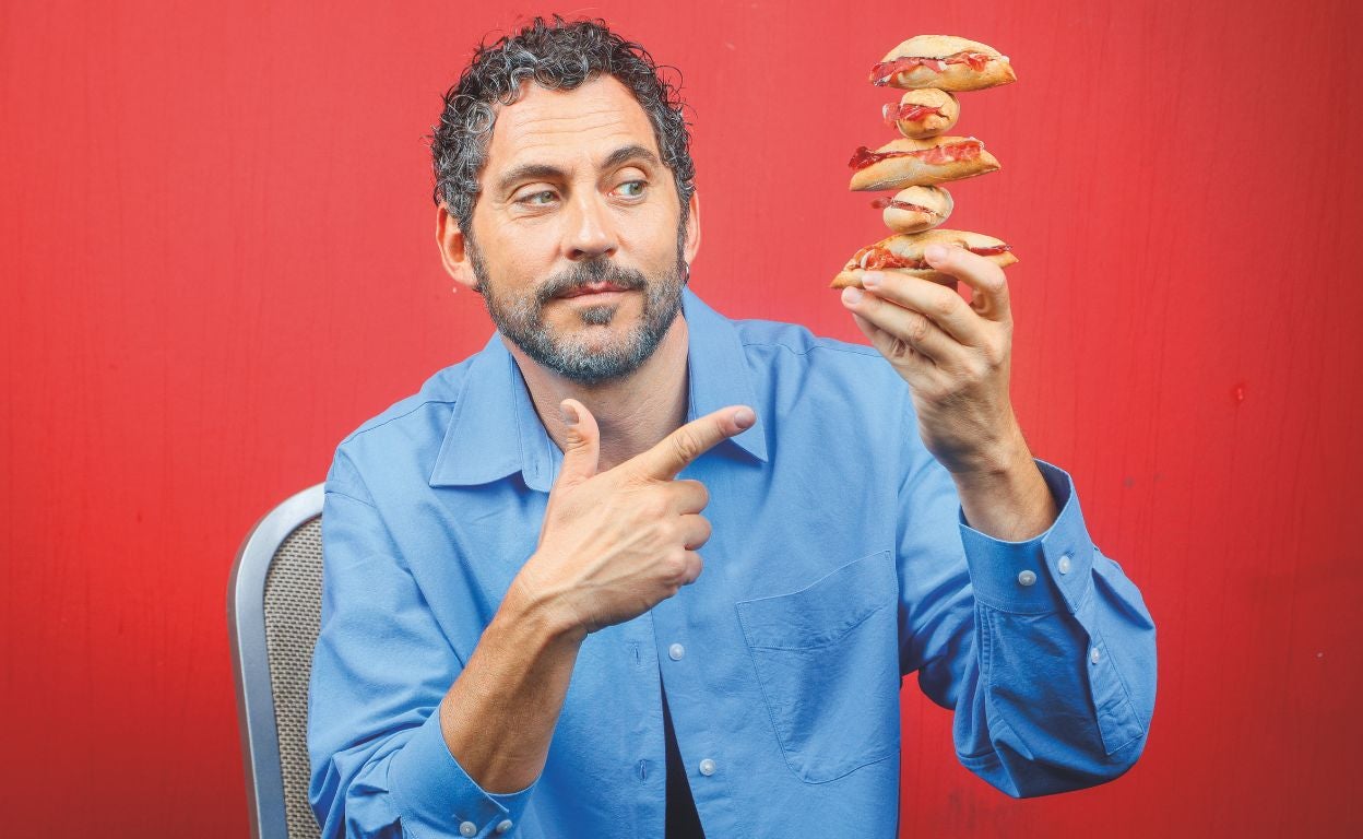 Paco León: «Una relación sana con el dinero es difícil: nos saca nuestro lado miserable»